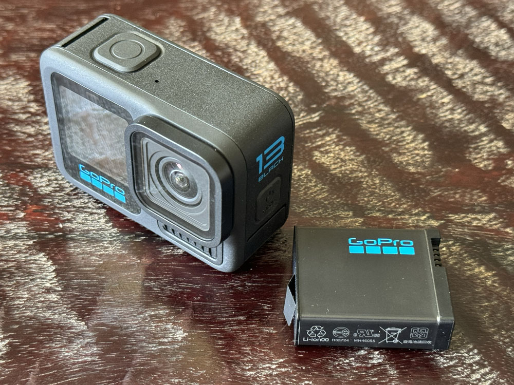 gopro 13 with battery