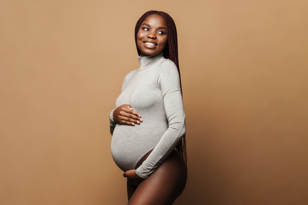 Studio Maternity photo